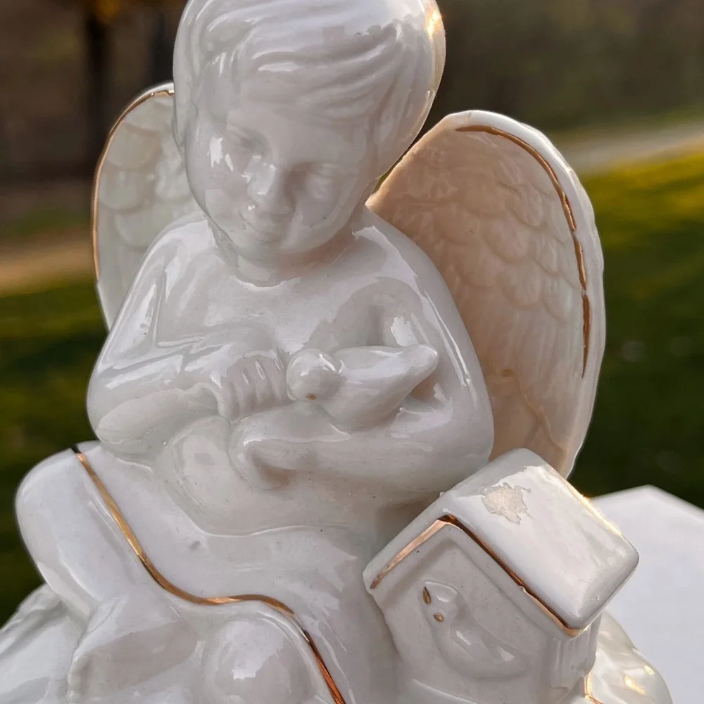 Vintage angel cherub jewelry trinket box